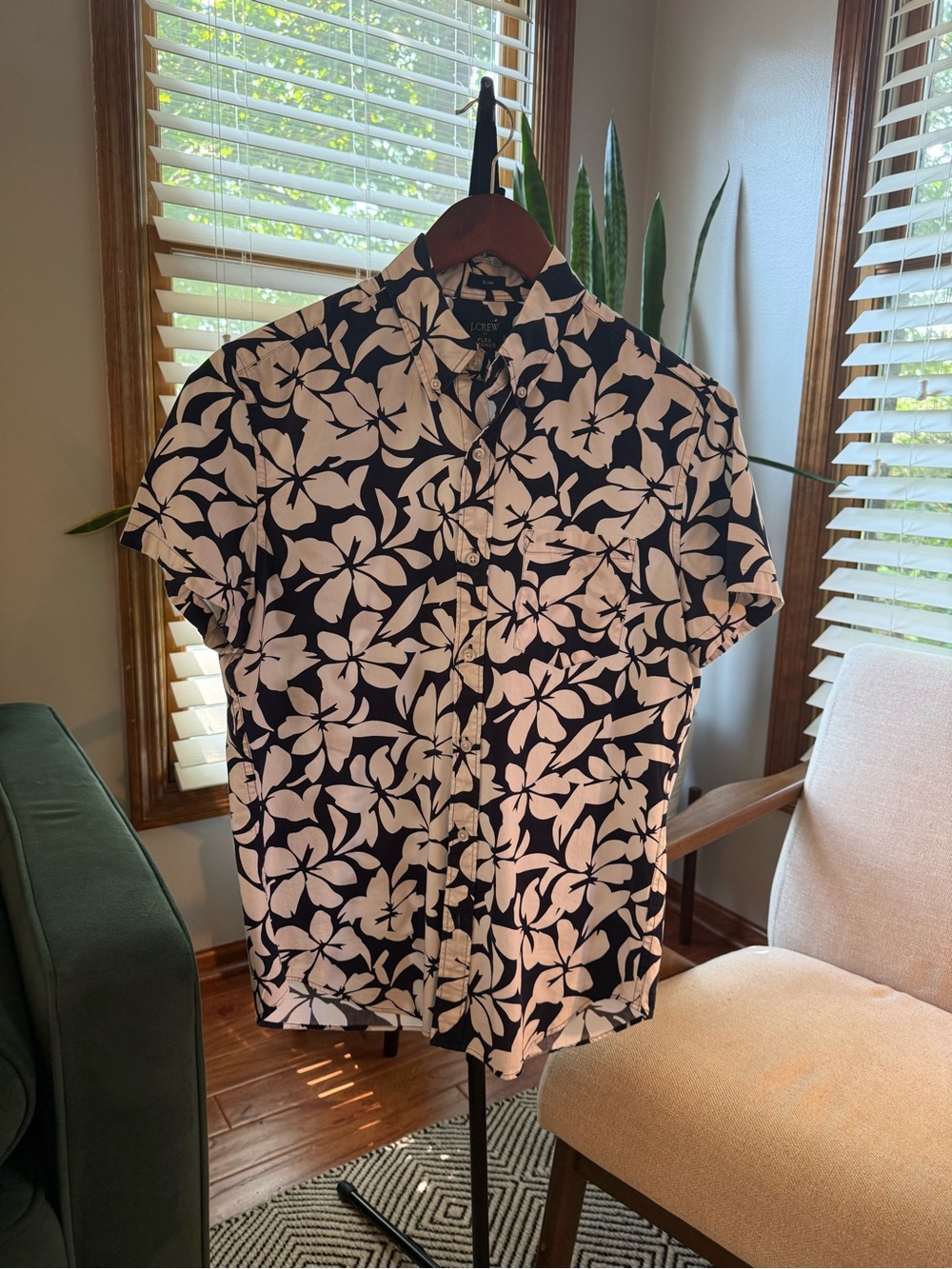 J. Crew Navy Blue and White Floral Short-Sleeve Button-Down Shirt